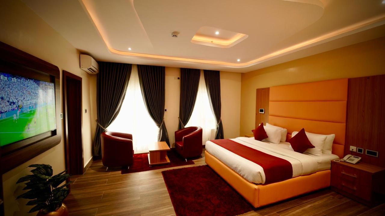 Watercress Hotels And Event Ikeja Buitenkant foto