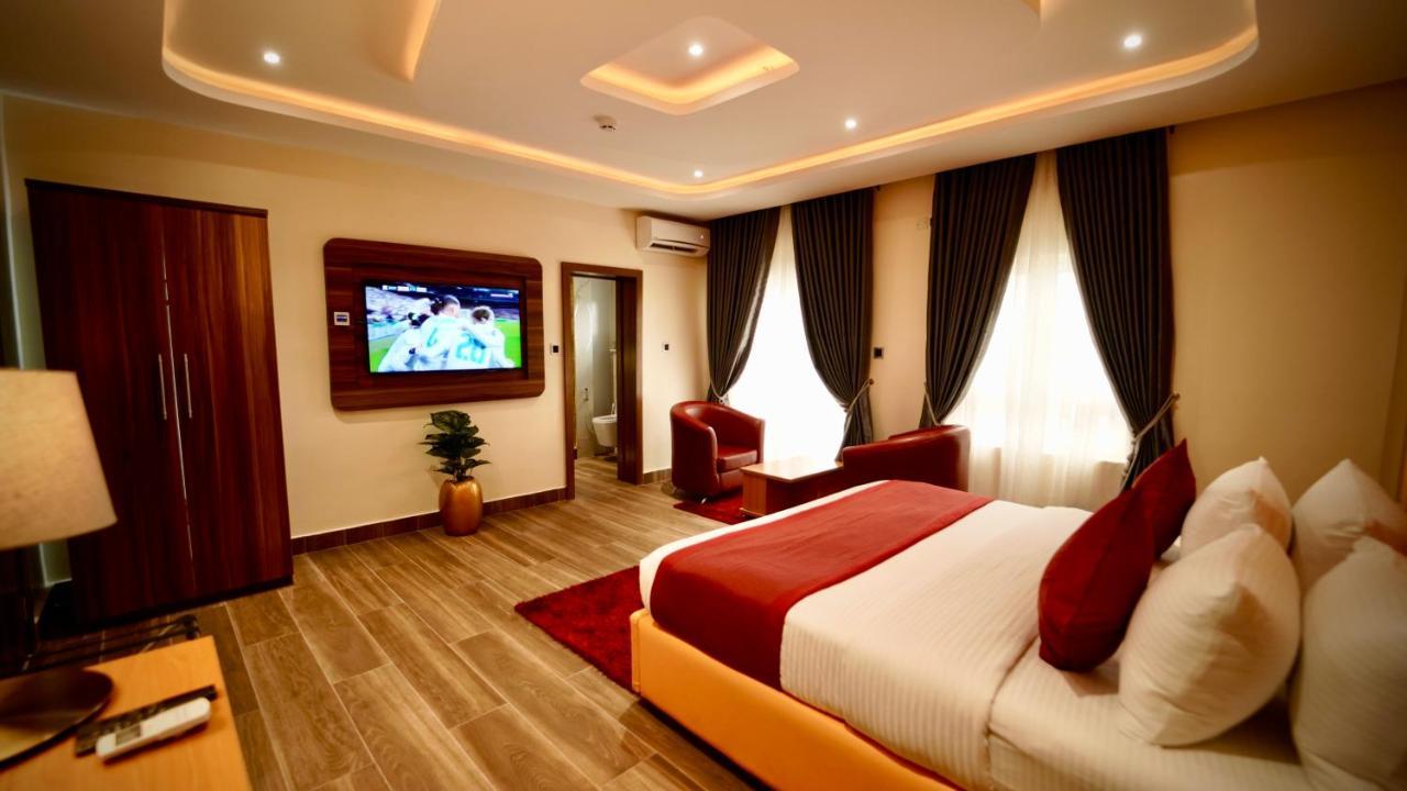 Watercress Hotels And Event Ikeja Buitenkant foto