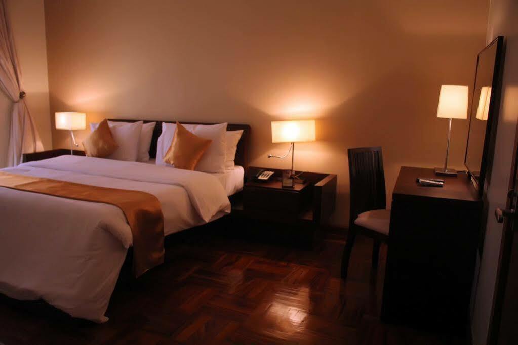 Watercress Hotels And Event Ikeja Buitenkant foto